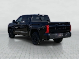 Toyota Tundra 4WD Limited Hybrid CrewMax 5.5' Bed (Natl) 2026