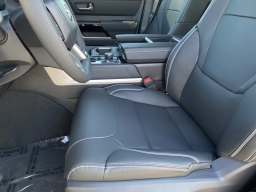 Toyota Tundra 4WD Limited Hybrid CrewMax 5.5' Bed (Natl) 2026