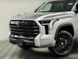 Toyota Tundra 4WD Limited Hybrid CrewMax 5.5' Bed (Natl) 2026