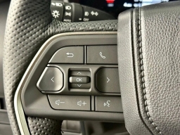 Toyota Tundra 4WD Limited Hybrid CrewMax 5.5' Bed (Natl) 2026