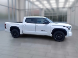 Toyota Tundra 4WD Limited Hybrid CrewMax 5.5' Bed (Natl) 2026