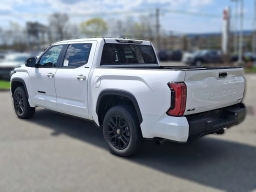 Toyota Tundra 4WD Limited Hybrid CrewMax 5.5' Bed (Natl) 2026