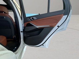 BMW X5 sDrive40i Sports Activity Vehicle 2026