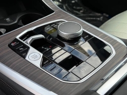 BMW X5 sDrive40i Sports Activity Vehicle 2026