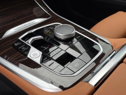 BMW X5 sDrive40i Sports Activity Vehicle 2026