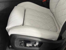 BMW X5 sDrive40i Sports Activity Vehicle 2026