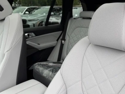 BMW X5 sDrive40i Sports Activity Vehicle 2026