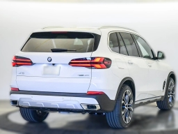 BMW X5 sDrive40i Sports Activity Vehicle 2026