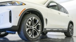 BMW X5 sDrive40i Sports Activity Vehicle 2026