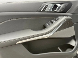 BMW X5 sDrive40i Sports Activity Vehicle 2026