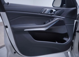 BMW X5 sDrive40i Sports Activity Vehicle 2026