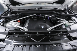 BMW X5 sDrive40i Sports Activity Vehicle 2026