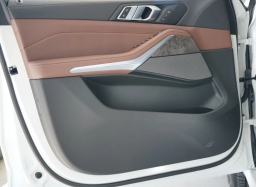 BMW X5 sDrive40i Sports Activity Vehicle 2026