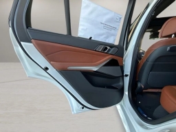 BMW X5 sDrive40i Sports Activity Vehicle 2026