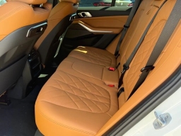 BMW X5 sDrive40i Sports Activity Vehicle 2026