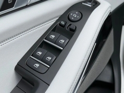BMW X5 sDrive40i Sports Activity Vehicle 2026