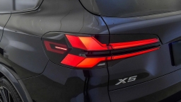 BMW X5 xDrive40i Sports Activity Vehicle 2026