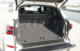 BMW X5 xDrive40i Sports Activity Vehicle 2026