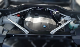 BMW X5 xDrive40i Sports Activity Vehicle 2026