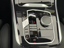 BMW X5 xDrive40i Sports Activity Vehicle 2026