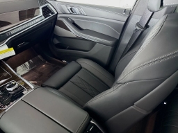 BMW X5 xDrive40i Sports Activity Vehicle 2026