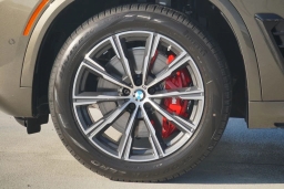 BMW X5 xDrive40i Sports Activity Vehicle 2026