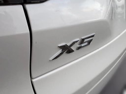 BMW X5 xDrive40i Sports Activity Vehicle 2026