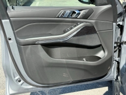 BMW X5 xDrive40i Sports Activity Vehicle 2026