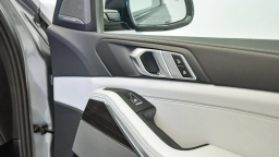 BMW X5 xDrive40i Sports Activity Vehicle 2026