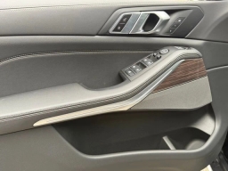 BMW X5 xDrive40i Sports Activity Vehicle 2026