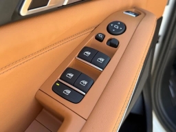 BMW X5 xDrive40i Sports Activity Vehicle 2026