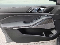 BMW X5 xDrive40i Sports Activity Vehicle 2026