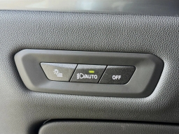 BMW X5 xDrive40i Sports Activity Vehicle 2026
