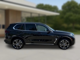 BMW X5 xDrive40i Sports Activity Vehicle 2026