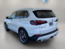 BMW X5 xDrive40i Sports Activity Vehicle 2026