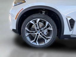 BMW X5 xDrive40i Sports Activity Vehicle 2026