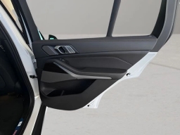 BMW X5 xDrive40i Sports Activity Vehicle 2026