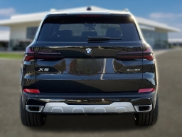 BMW X5 xDrive40i Sports Activity Vehicle 2026