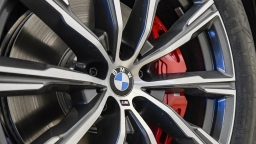 BMW X5 xDrive40i Sports Activity Vehicle 2026
