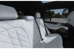 BMW X5 xDrive40i Sports Activity Vehicle 2026