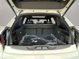 BMW X5 xDrive40i Sports Activity Vehicle 2026