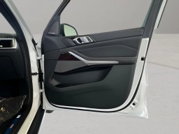 BMW X5 xDrive40i Sports Activity Vehicle 2026