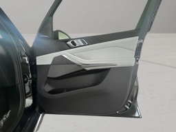 BMW X5 xDrive40i Sports Activity Vehicle 2026