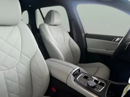 BMW X5 xDrive40i Sports Activity Vehicle 2026