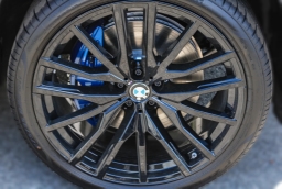 BMW X5 xDrive40i Sports Activity Vehicle 2026