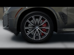 BMW X5 M60i Sports Activity Vehicle 2025