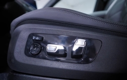 BMW X5 M60i Sports Activity Vehicle 2026