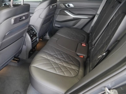 BMW X5 M60i Sports Activity Vehicle 2026