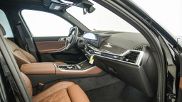 BMW X5 M60i Sports Activity Vehicle 2026