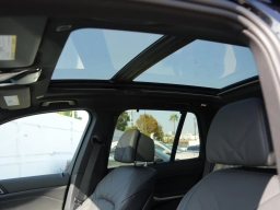 BMW X5 M60i Sports Activity Vehicle 2026